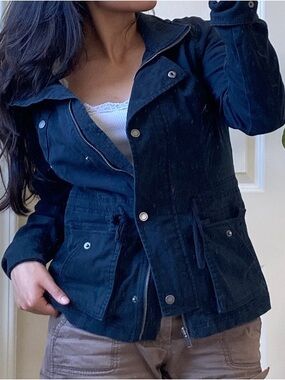 Hollister Classic Black Utility Jacket for Women - Casual Packable Coat